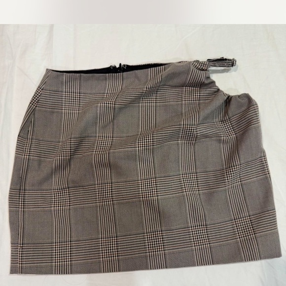 House of CB Plaid Women's Skirt Set - Picture 3 of 3